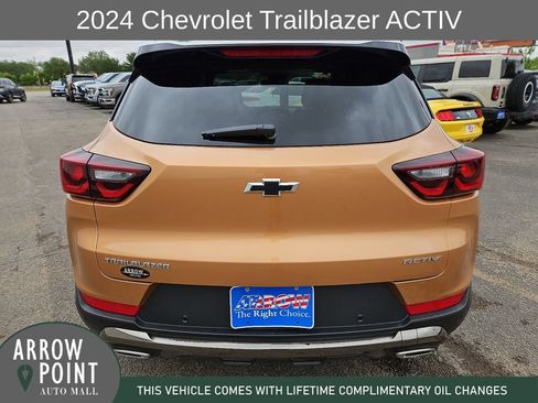 Used 2024 Chevrolet TrailBlazer ACTIV w/ Convenience Package FWD image 10