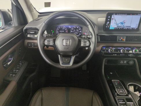 Certified 2023 Honda Pilot Elite image 17