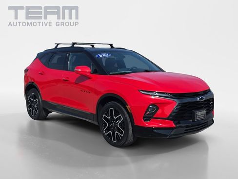 Used 2023 Chevrolet Blazer RS image 1
