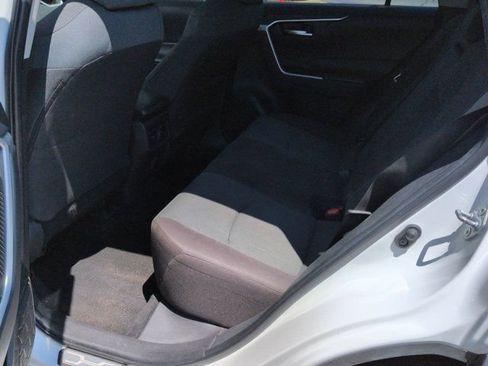 Certified 2025 Toyota RAV4 XLE w/ Convenience Package FWD image 16
