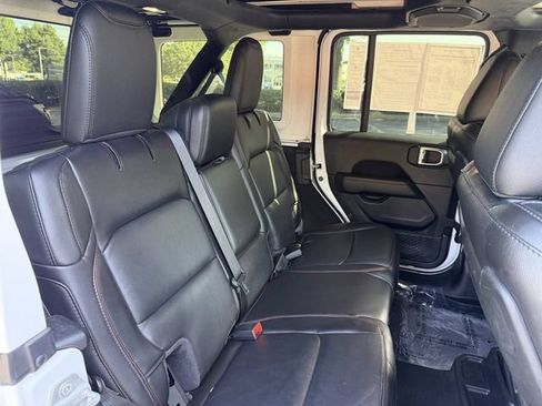 Used 2020 Jeep Wrangler Unlimited Rubicon AWD/4WD image 29