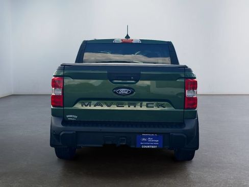 Certified 2025 Ford Maverick XLT w/ XLT Luxury Package FWD image 4