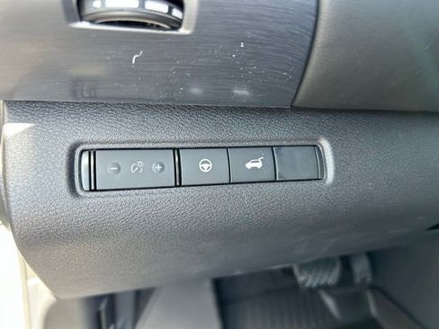 New 2026 Nissan Pathfinder Rock Creek w/ Rock Creek Premium Package AWD/4WD image 26