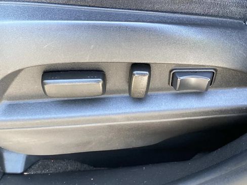 Used 2013 Chevrolet Equinox LT FWD image 16