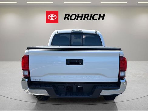 Used 2023 Toyota Tacoma SR5 w/ SR5 Appearance Package RWD image 7