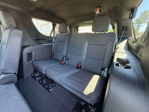 New 2026 Chevrolet Suburban LS w/ LPO, Dark Essentials Package AWD/4WD image 24