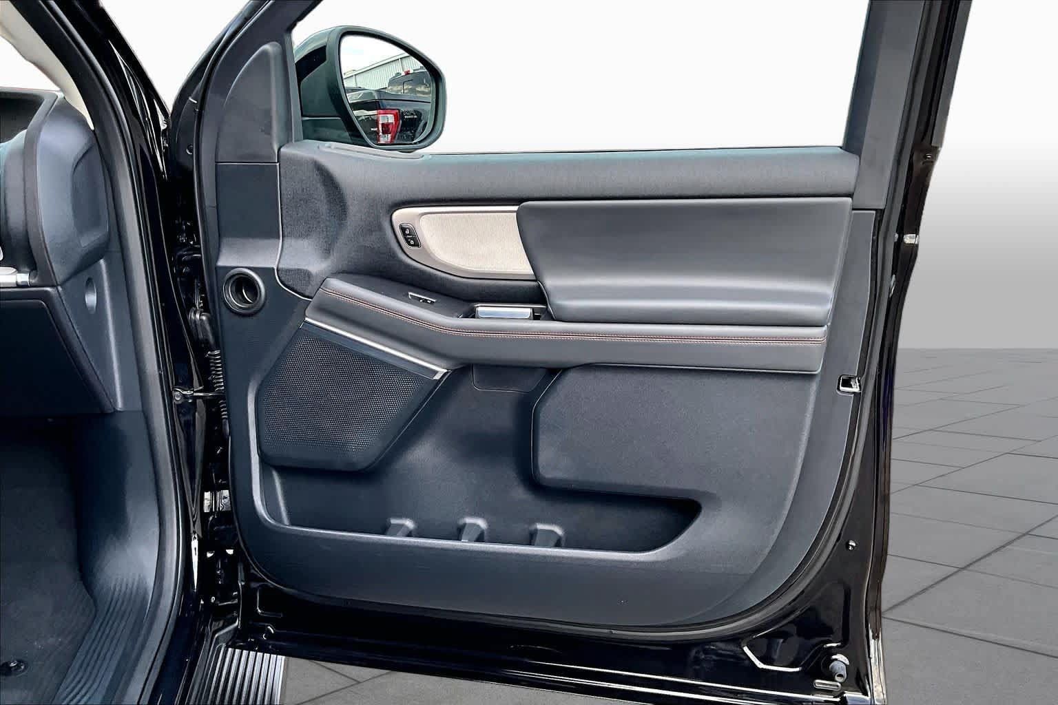 Certified 2025 Ford Expedition Active RWD image 23