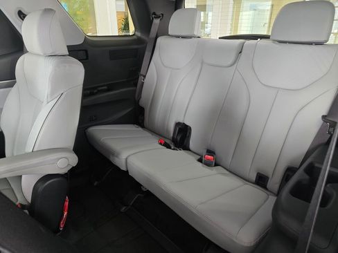 New 2025 Hyundai Palisade SEL image 32