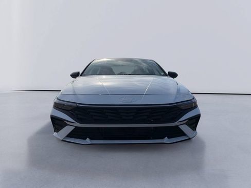 New 2026 Hyundai Elantra SEL FWD image 8