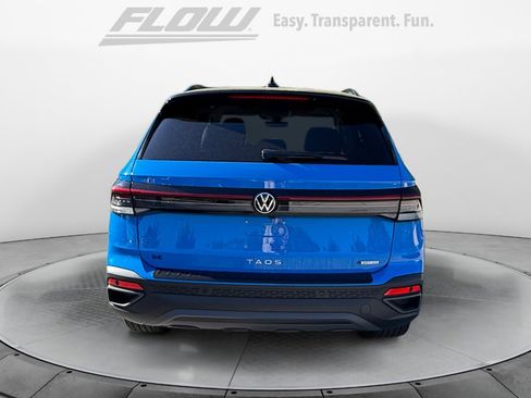 New 2026 Volkswagen Taos SE AWD/4WD image 6