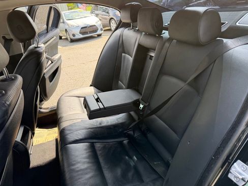 Used 2014 BMW 535i Sedan RWD image 25