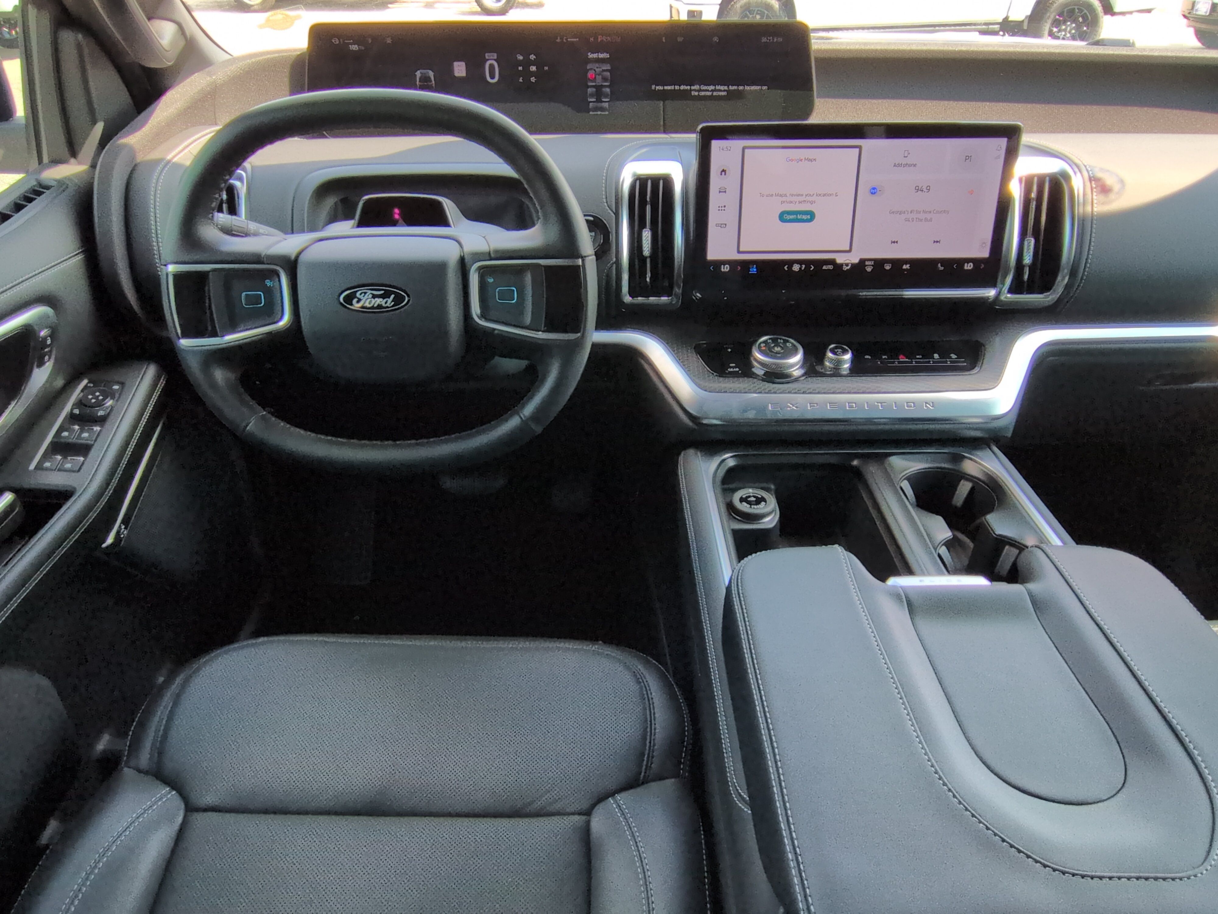 Certified 2026 Ford Expedition Platinum w/ Stealth Appearance Package AWD/4WD image 14