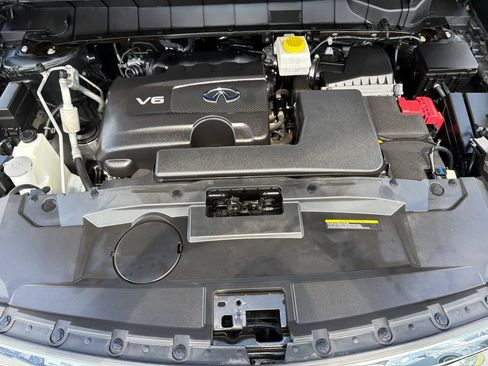 Used 2023 INFINITI QX60 Luxe w/ Cargo Package FWD image 9