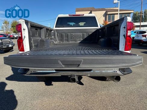 Used 2024 Chevrolet Silverado 3500 LT image 24