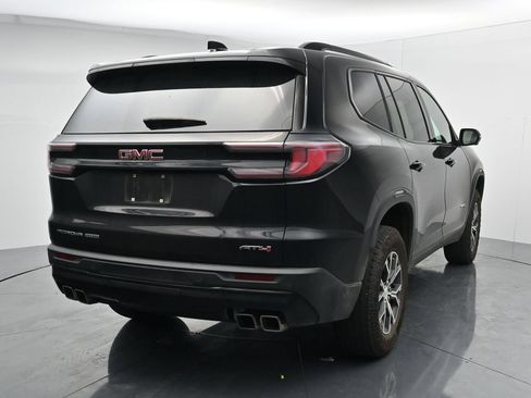 Used 2024 GMC Acadia AT4 w/ Luxury Package AWD/4WD image 6
