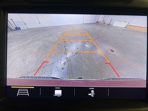 Used 2019 Chevrolet Silverado 1500 LTZ w/ LTZ Premium Package image 18