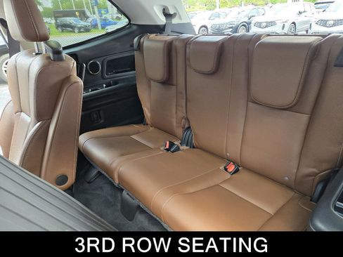 Used 2022 Subaru Ascent Touring AWD/4WD image 7