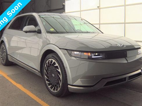 Used 2024 Hyundai Ioniq 5 Limited image 1