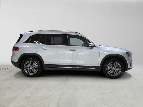 Certified 2026 Mercedes-Benz GLB 250 4MATIC image 2