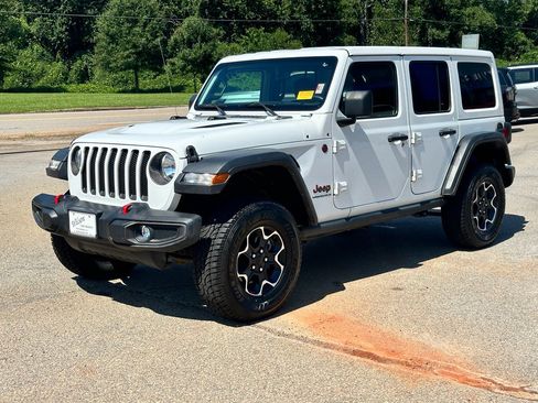 Used 2023 Jeep Wrangler Unlimited Rubicon AWD/4WD image 5