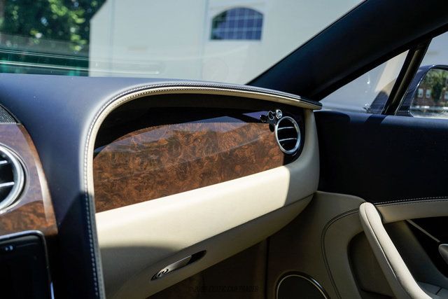 Used 2012 Bentley Continental GT AWD/4WD image 31