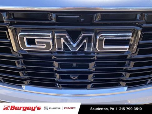 New 2026 GMC Yukon XL Denali w/ Denali Reserve Package AWD/4WD image 34