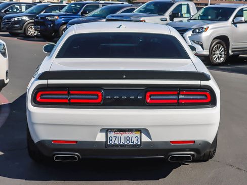 Used 2019 Dodge Challenger R/T Scat Pack image 3