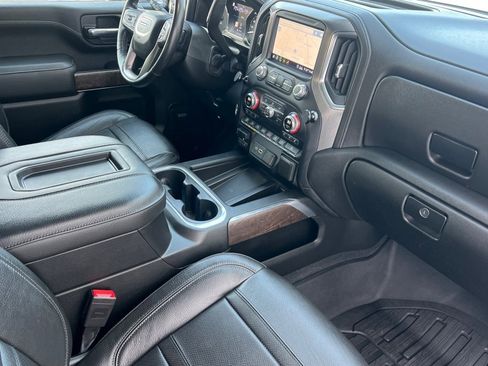Used 2020 GMC Sierra 2500 Denali w/ Denali Ultimate Package image 12