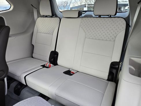 New 2026 GMC Acadia Denali w/ Super Cruise Package image 6