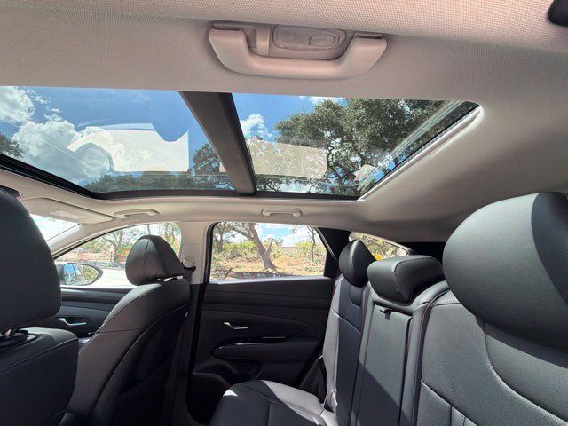 New 2026 Hyundai Tucson Limited AWD/4WD image 16