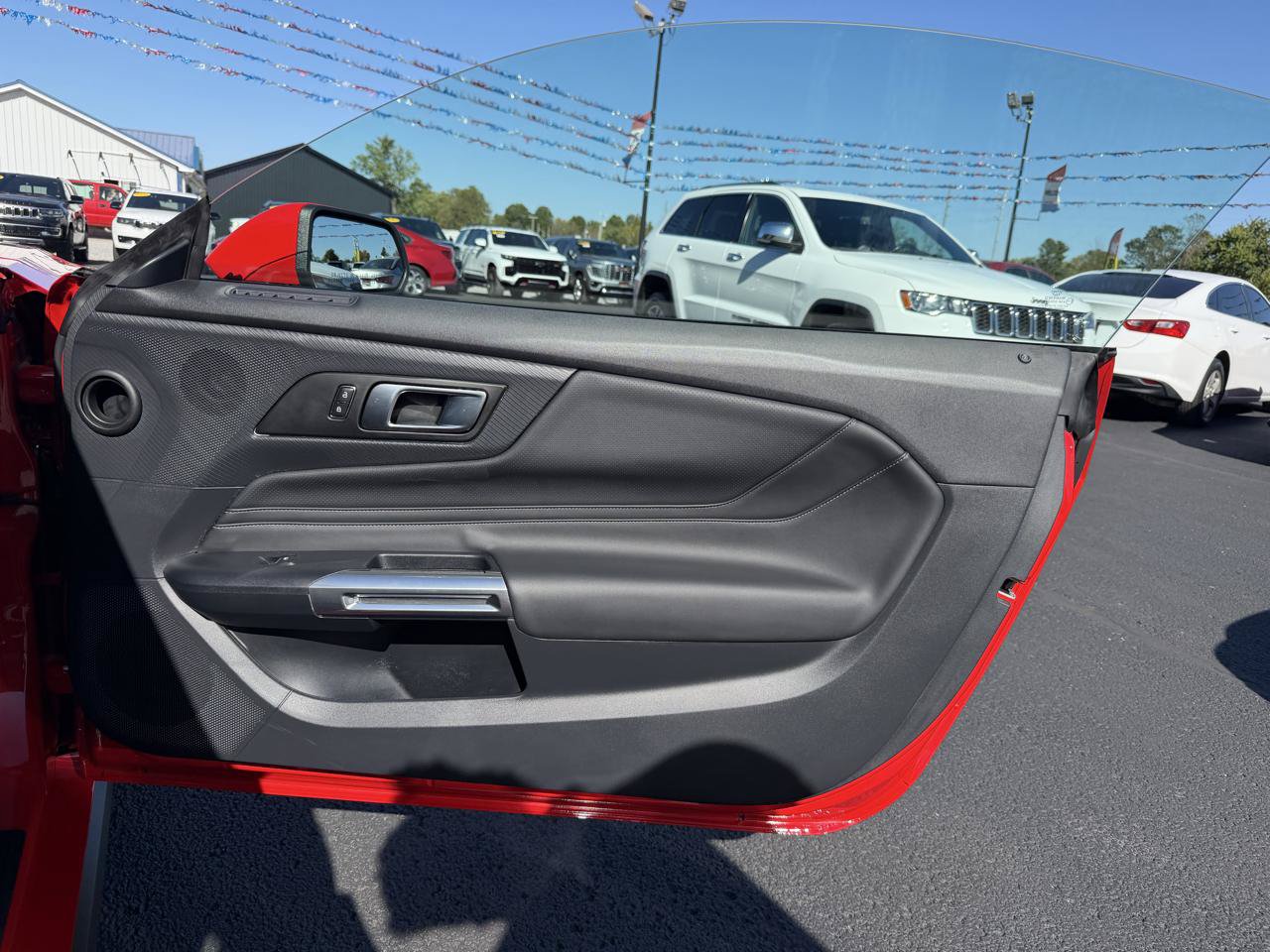 Used 2026 Ford Mustang Premium RWD image 13