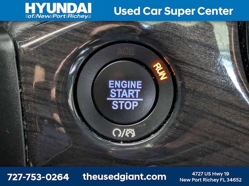 Used 2019 Jeep Grand Cherokee Overland AWD/4WD image 41