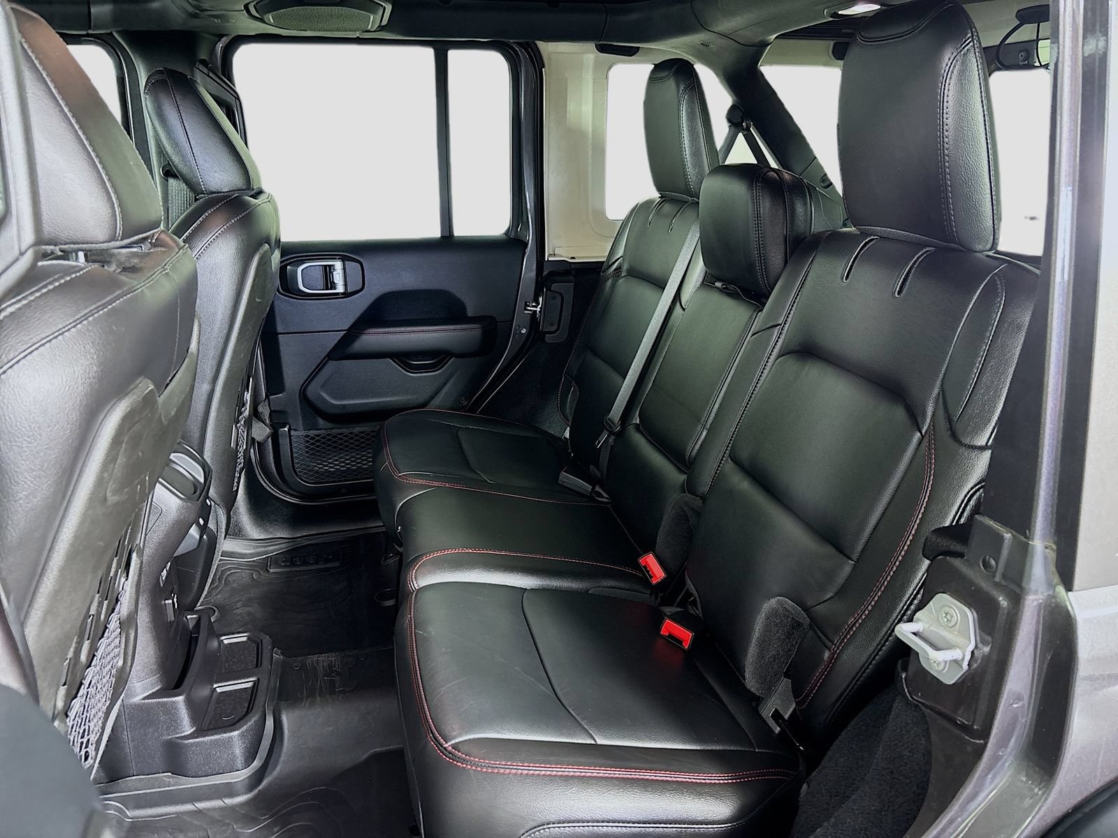 Used 2019 Jeep Wrangler Unlimited Rubicon AWD/4WD image 23