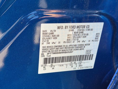 Used 2024 Ford Maverick Lariat w/ FX4 Off-Road Package AWD/4WD image 36