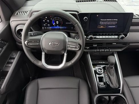 New 2026 Chevrolet Colorado Trail Boss AWD/4WD image 13