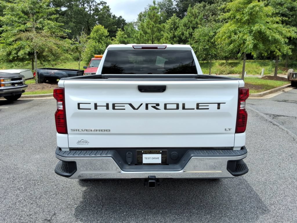 Used 2022 Chevrolet Silverado 1500 LT w/ Protection Package AWD/4WD image 6