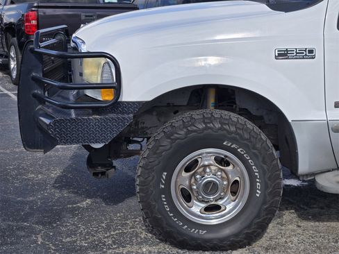 Used 2004 Ford F350 Lariat image 8