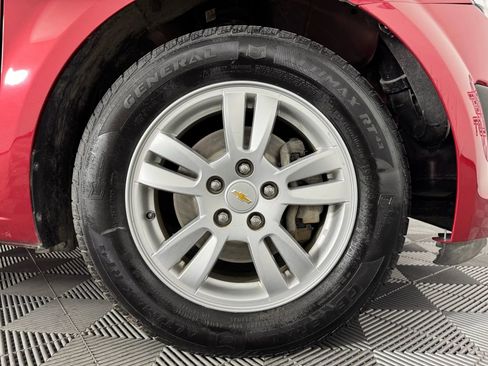 Used 2012 Chevrolet Sonic LS image 38