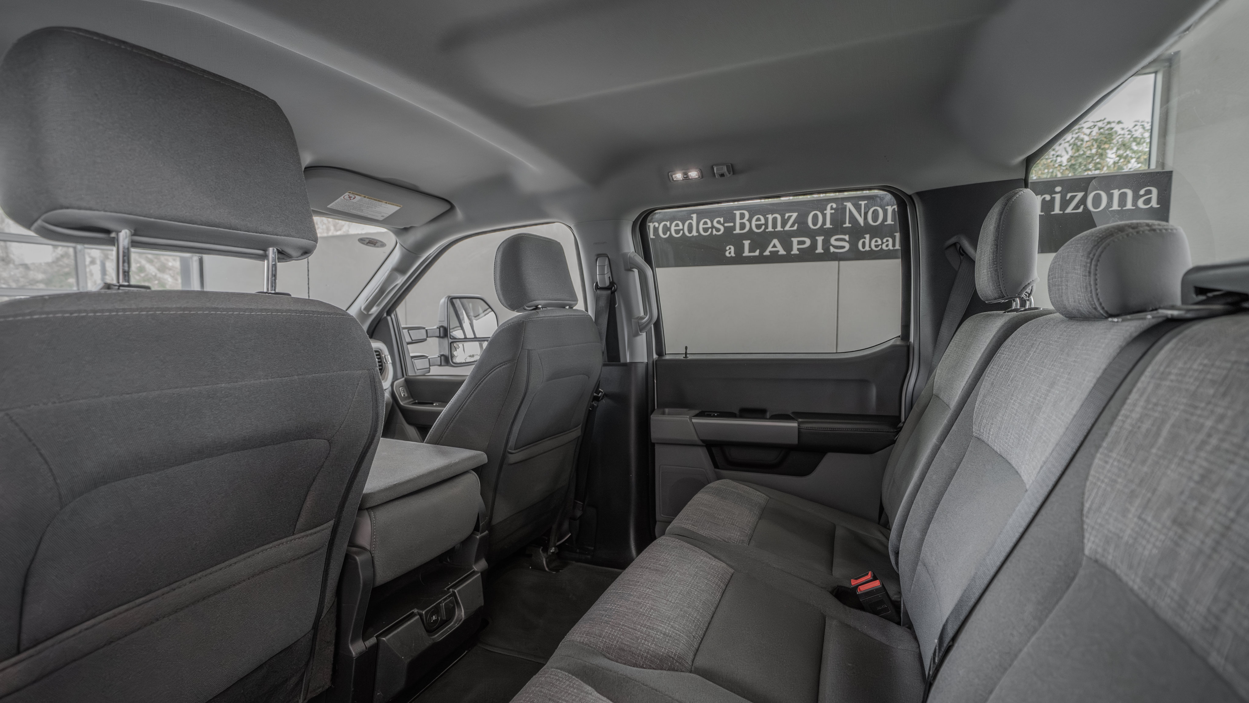 Used 2025 Ford F250 XLT AWD/4WD image 25