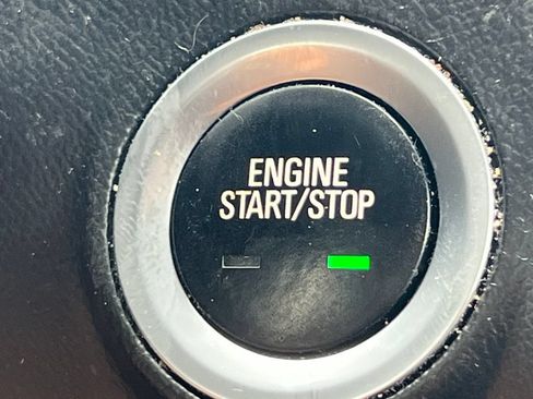 Used 2020 GMC Terrain SLE w/ Driver Convenience Package AWD/4WD image 31