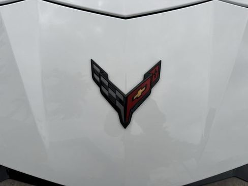 Used 2024 Chevrolet Corvette Stingray Coupe w/ 1LT RWD image 10
