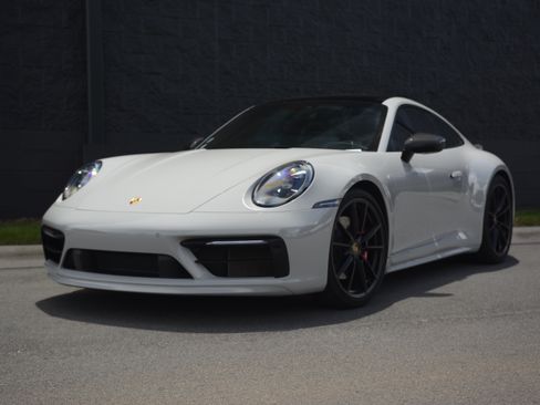 Certified 2022 Porsche 911 Carrera S RWD image 1