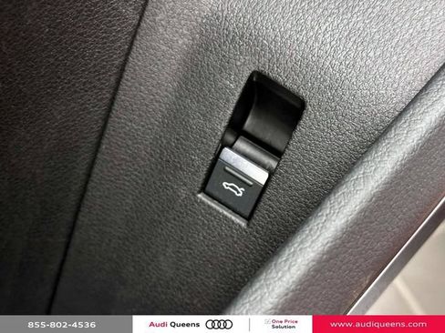 Certified 2022 Audi e-tron S Prestige w/ Prestige Package AWD/4WD image 21