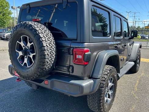 Used 2019 Jeep Wrangler Unlimited Rubicon w/ LED Lighting Group AWD/4WD image 5