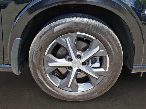 Certified 2024 Honda HR-V EX-L image 9