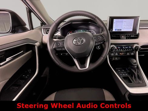 Used 2023 Toyota RAV4 XLE w/ Convenience Package AWD/4WD image 8