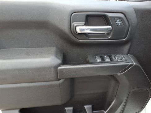 Used 2019 Chevrolet Silverado 1500 Custom Trail Boss image 20