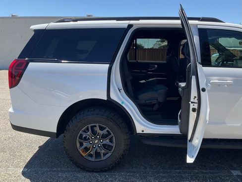 New 2026 Ford Expedition Tremor AWD/4WD image 28