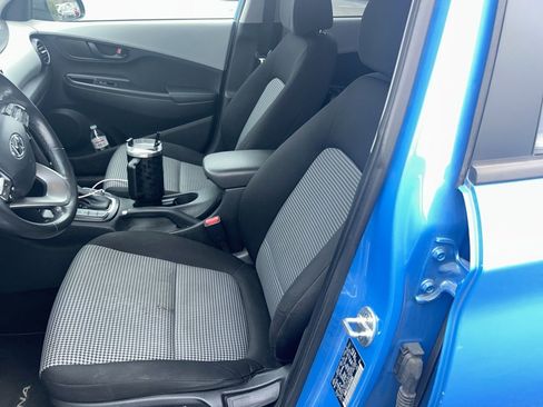 Used 2020 Hyundai Kona SEL image 7