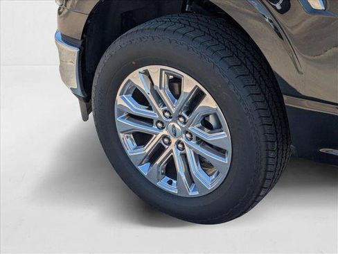 New 2025 Ford F150 Lariat w/ Equipment Group 502A High image 10